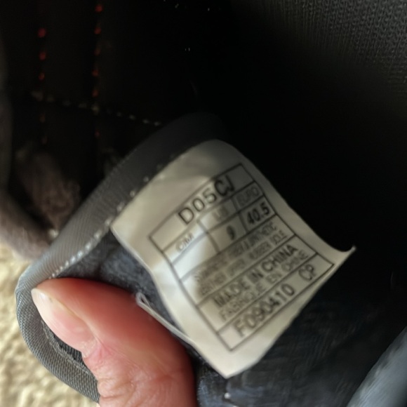 Onitsuka Tiger ASICS grey pink sneakers - Picture 6 of 6